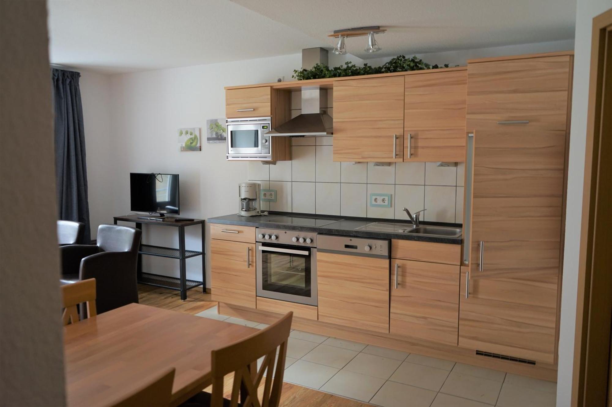Haus Moselliebe B&B Едигер-Елер Екстериор снимка